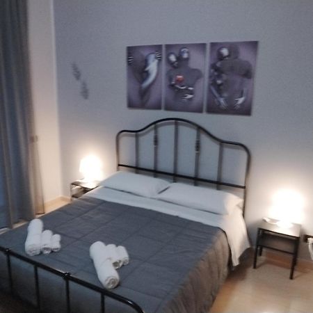 B&B Nancy Napels Buitenkant foto